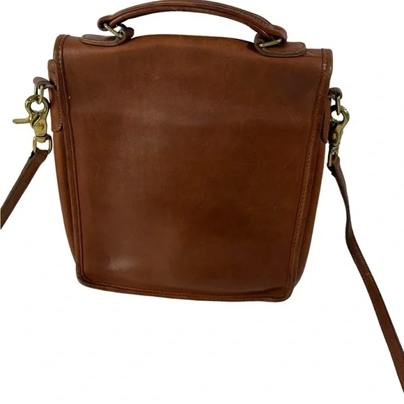 Vintage Coach British Tan Leather Station Crossbody Bag - Picture 6 of 16